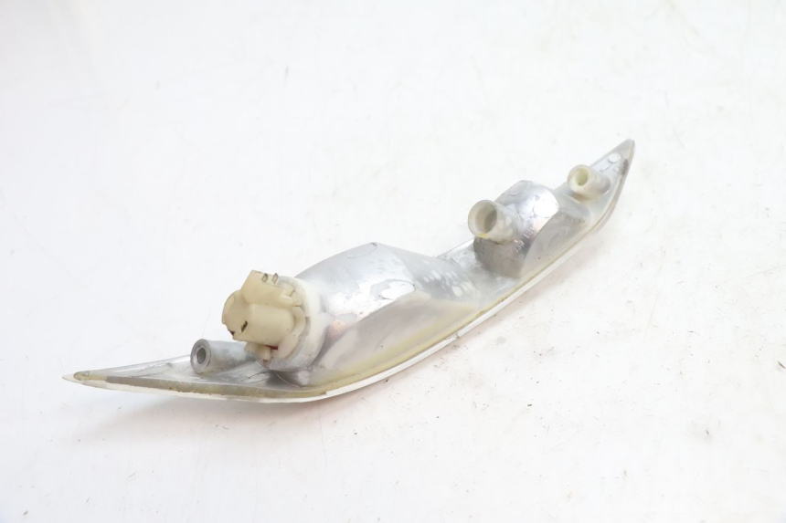 photo de CLIGNOTANT AVANT GAUCHE PIAGGIO ZIP 2T 50 (2009 - 2019) - Autre angle de vue