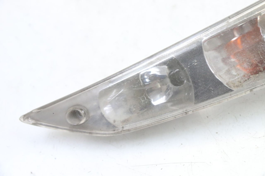 photo de CLIGNOTANT AVANT GAUCHE PIAGGIO ZIP 4T 50 (2018 - 2020) - Détail de la pièce