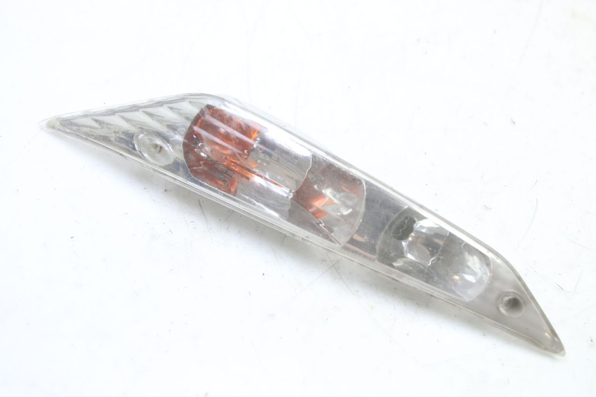 photo de CLIGNOTANT AVANT GAUCHE PIAGGIO ZIP 4T 50 (2018 - 2020) - Autre angle de vue