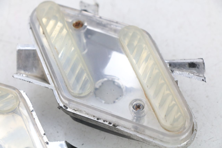 photo de CLIGNOTANT AVANT JONWAY GTX 2T 50 (2014 - 2020)