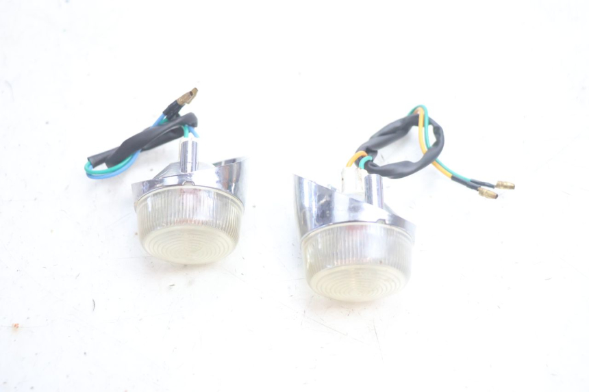 photo de CLIGNOTANT AVANT JM MOTORS OLDIES 4T 50 (2020 - 2026) - Autre angle de vue