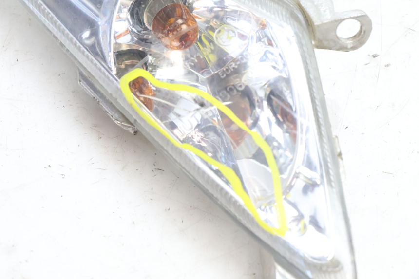 photo de CLIGNOTANT AVANT SYM ORBIT 2 4T 50 (2008 - 2017) - Autre angle de vue