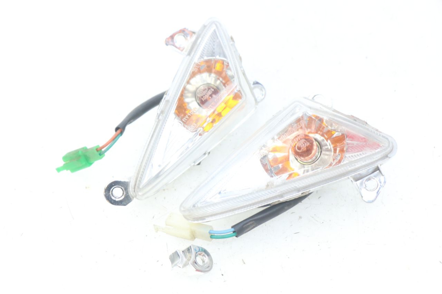 photo de CLIGNOTANT AVANT SYM ORBIT III 3 4T 50 (2018 - 2021)