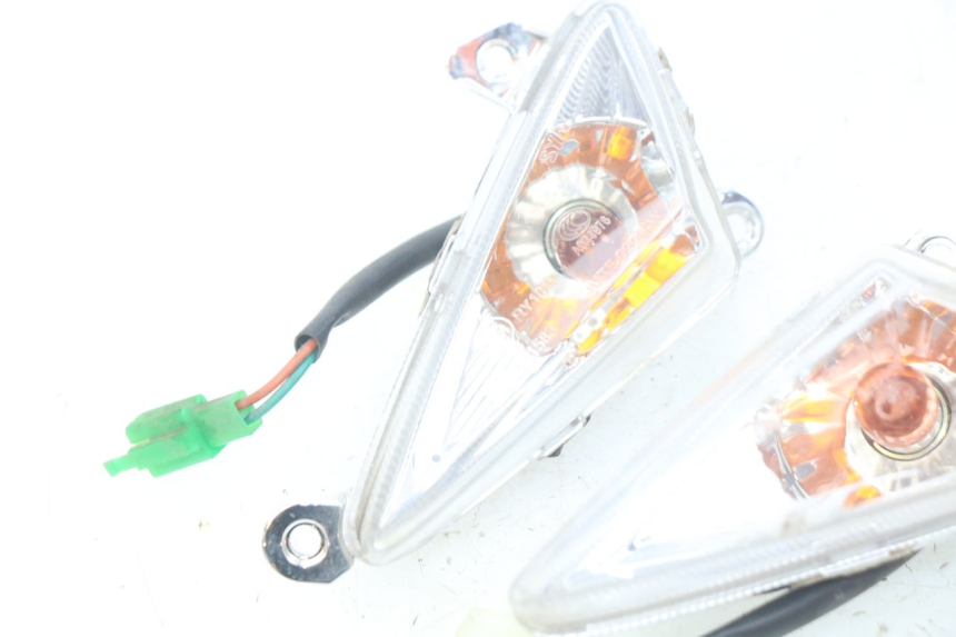 photo de CLIGNOTANT AVANT SYM ORBIT III 3 4T 50 (2018 - 2021)