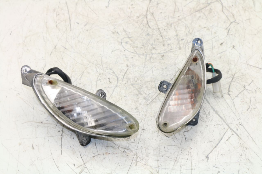 photo de CLIGNOTANT AVANT PEUGEOT V-CLIC VCLIC 50 (2007 - 2013)