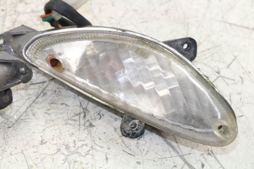 photo de CLIGNOTANT AVANT PEUGEOT V-CLIC VCLIC 50 (2007 - 2013)