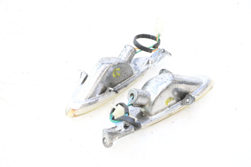 photo de CLIGNOTANT AVANT TNT MOTOR ROMA 10' 2T 50 (2011 - 2018) - Autre angle de vue