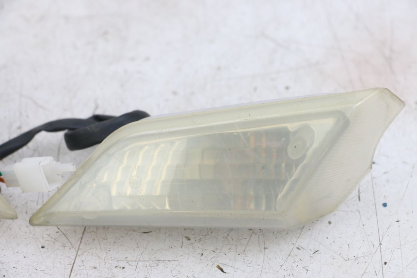 photo de Front turn signal VASTRO STREET X 4T 50 (2016 - 2021) - Points de fixation