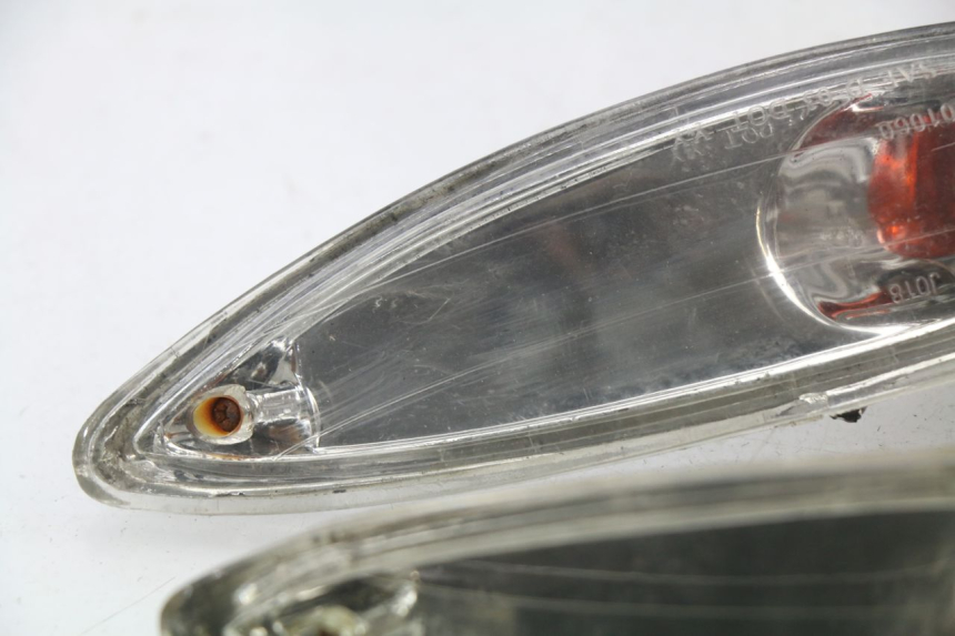 photo de CLIGNOTANT AVANT JM MOTORS SUNNY 50 (2017 - 2020) - État de surface