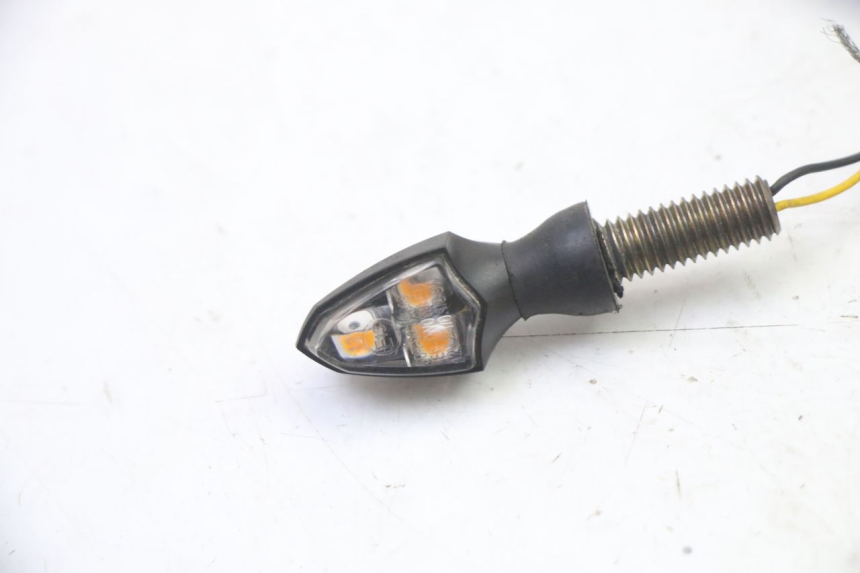 photo de CLIGNOTANT AVANT SUZUKI SV S 650 (2003 - 2009)
