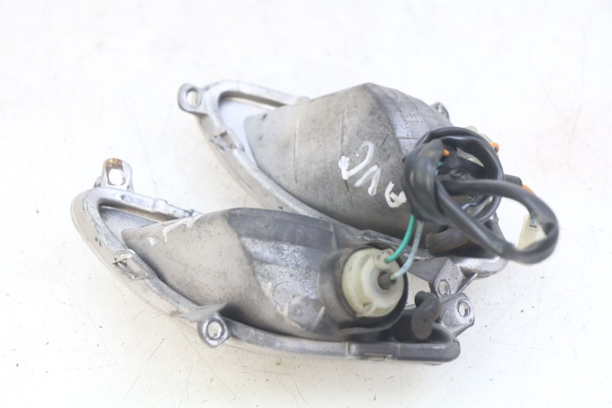 photo de CLIGNOTANT AVANT SYM SYMPHONY 125 (2009 - 2015) - Autre angle de vue