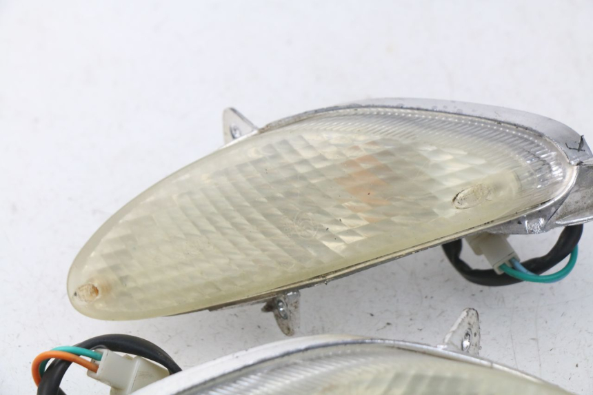 photo de CLIGNOTANT AVANT VASTRO R-ONE 4T 50 (2014 - 2022)