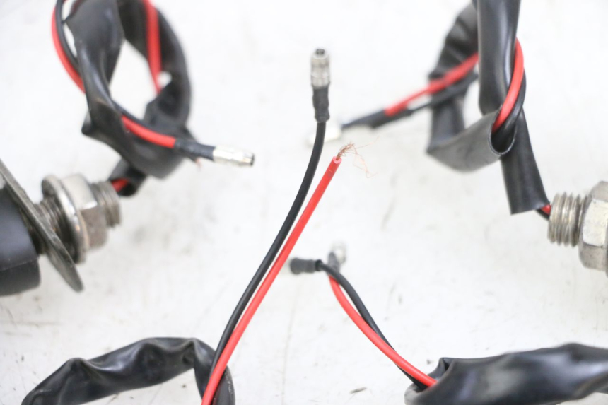 photo de CLIGNOTANT AVANT KAWASAKI ZR 7 750 (1999 - 2001) - Vue produit