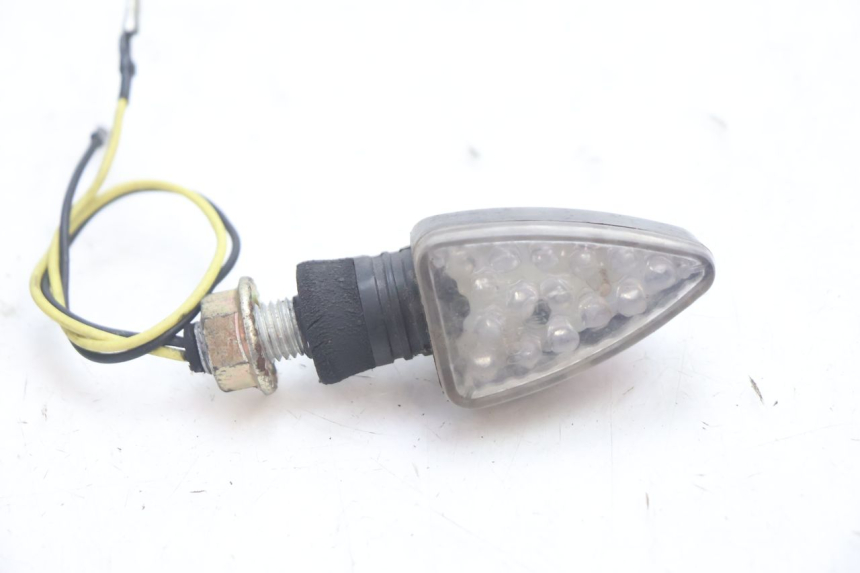 photo de CLIGNOTANT AVANT KAWASAKI ZX-6R ZX6R 600 (1995 - 1997) - Autre angle de vue