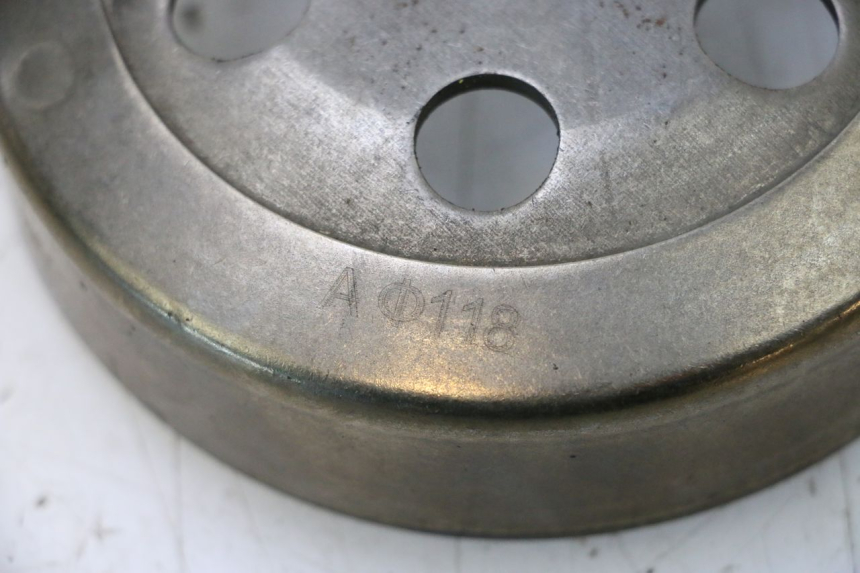 photo de CLOCHE EMBRAYAGE KEEWAY F-ACT FACT EVO 50 (2020 - 2026) - Détail de la pièce