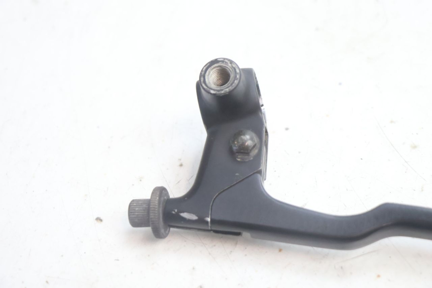 photo de COCOTTE EMBRAYAGE SUZUKI DR S 600 (1985 - 1989) - Détail de la pièce