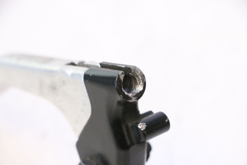 photo de COCOTTE EMBRAYAGE SUZUKI GSR 600 (2005 - 2012) - Vue d’ensemble