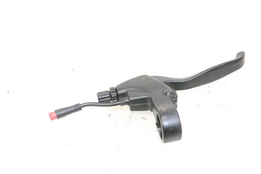 photo de COCOTTE FREIN DROIT KUKIRIN G2 MASTER 1