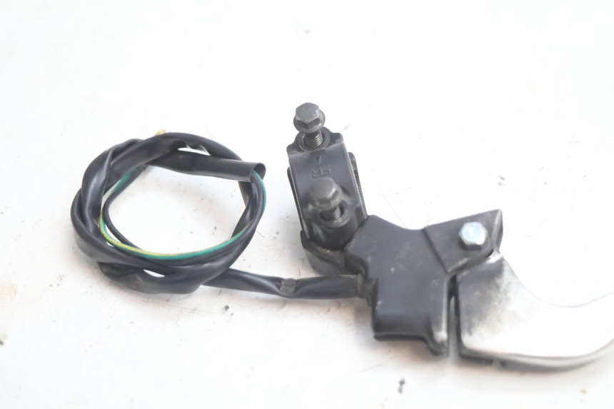 photo de COCOTTE FREIN GAUCHE KYMCO AGILITY 4T 50 (2018 - 2022) - Points de fixation