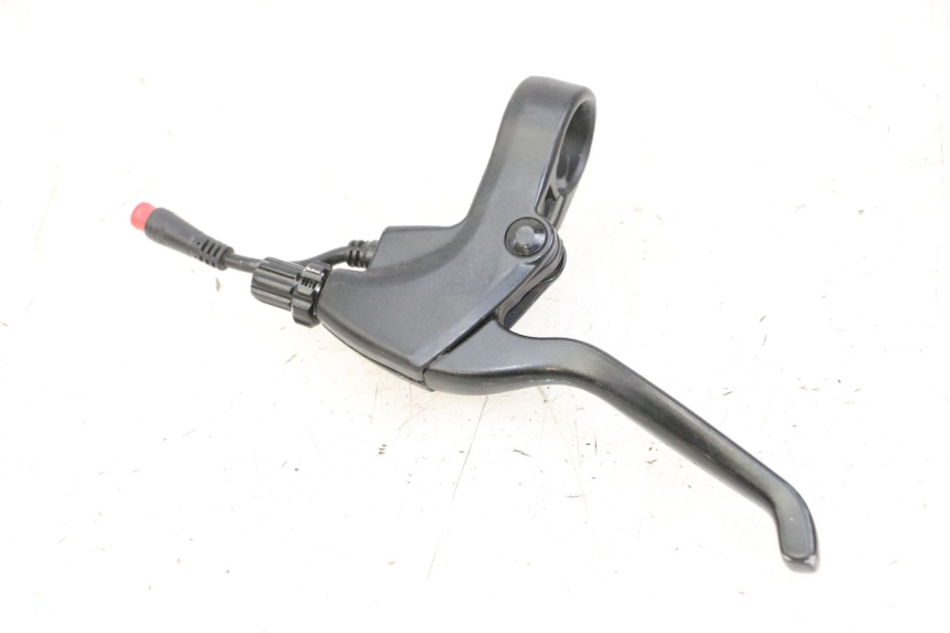photo de COCOTTE FREIN GAUCHE KUKIRIN G2 MASTER 1
