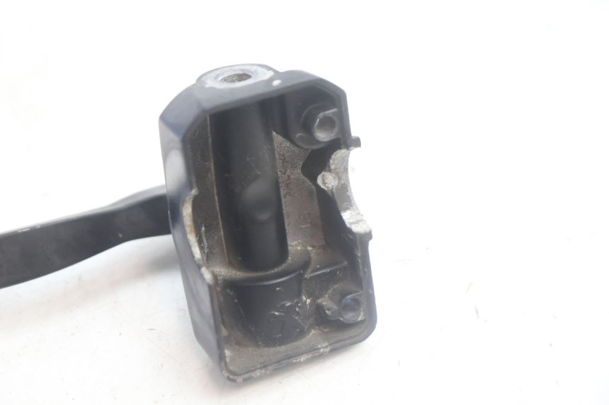 photo de COCOTTE FREIN GAUCHE PEUGEOT KISBEE 4T 50 (2018 - 2022) - Gros plan technique