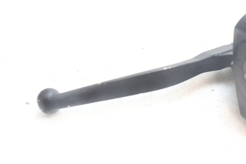 photo de COCOTTE FREIN GAUCHE PEUGEOT KISBEE 4T 50 (2010 - 2017) - Gros plan technique