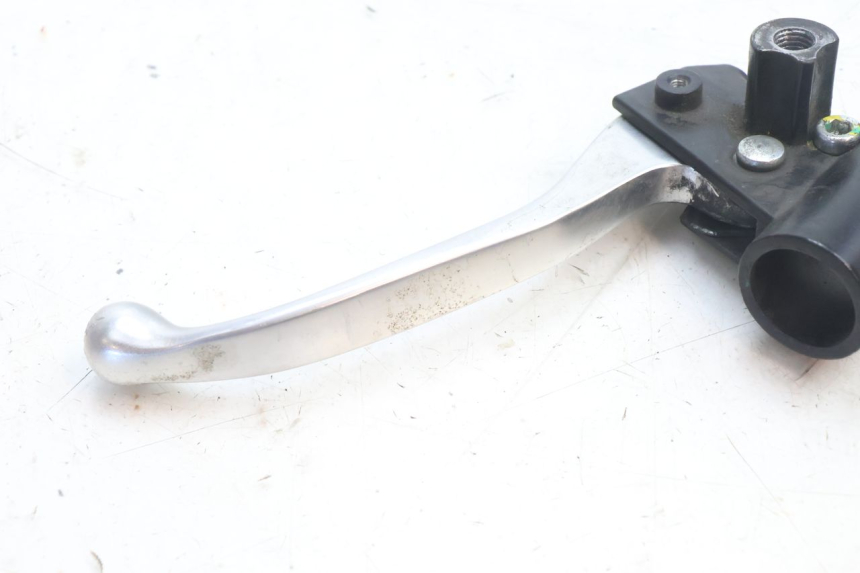 photo de COCOTTE FREIN GAUCHE PIAGGIO LIBERTY IGET 4T 50 (2021 - 2025) - Autre angle de vue