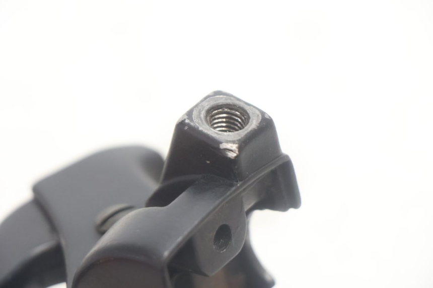 photo de COCOTTE FREIN GAUCHE YAMAHA SLIDER 50 (1999 - 2004) - Vue d’ensemble