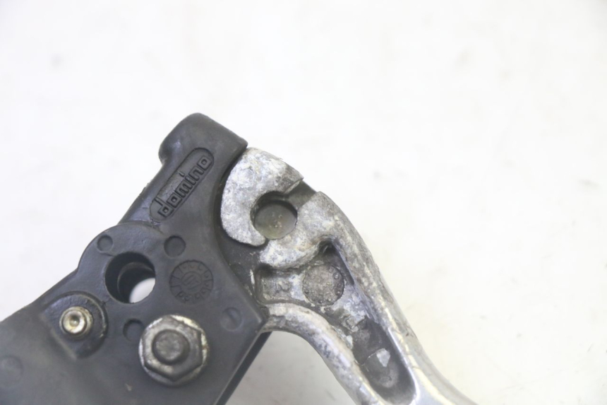 photo de COCOTTE FREIN GAUCHE PIAGGIO VESPA S 2T 50 (2007 - 2014)