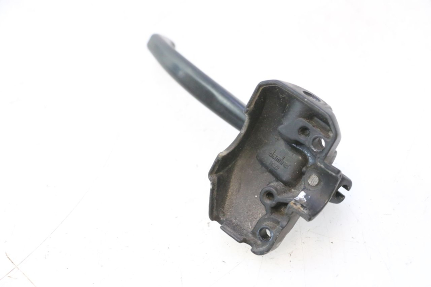 photo de COCOTTE FREIN GAUCHE YAMAHA YP MAJESTY 125 (1998 - 2001) - Points de fixation