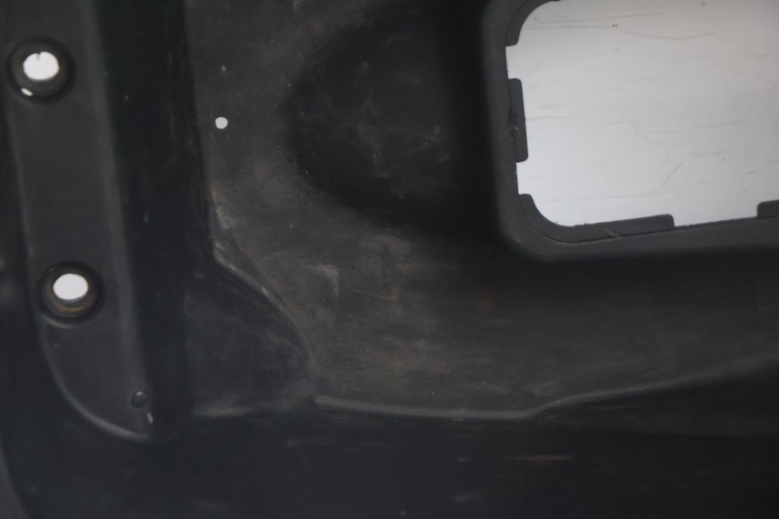 photo de COFFRE SELLE KYMCO AGILITY 4T 50 (2005 - 2018) - Autre angle de vue