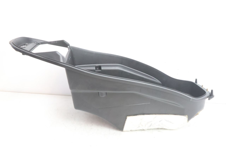 photo de COFFRE SELLE KYMCO AGILITY CITY 16P 125 (2015 - 2024) - Autre angle de vue