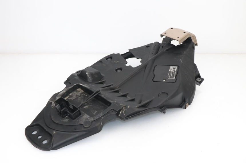 photo de COFFRE SELLE APRILIA SCARABEO GT 125 (1999 - 2007)