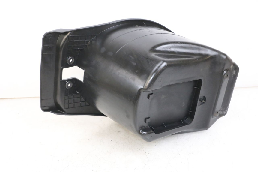 photo de Seat cowl BEELINE VELOCE 4T 50 (2011 - 2020)