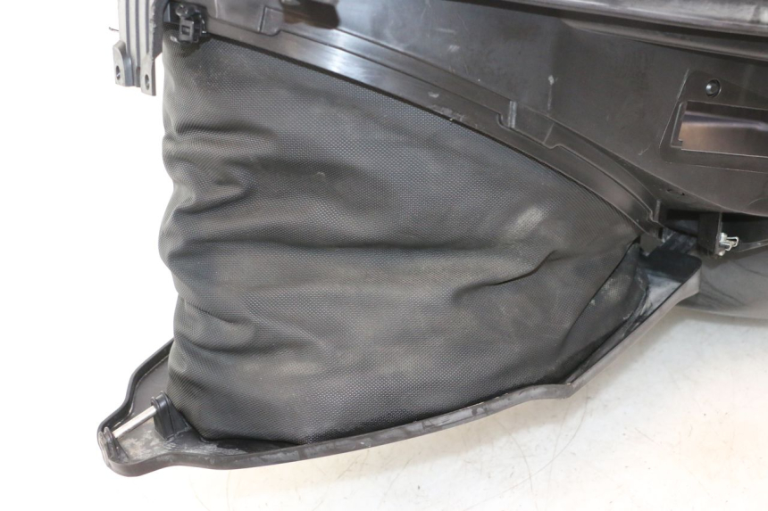 photo de COFFRE SELLE BMW C SPORT 650 (2015 - 2021) - Zoom état d’usage