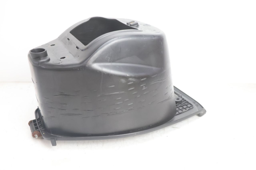 photo de COFFRE SELLE TGB CITY RS 50 (2011 - 2016) - Marquages et références