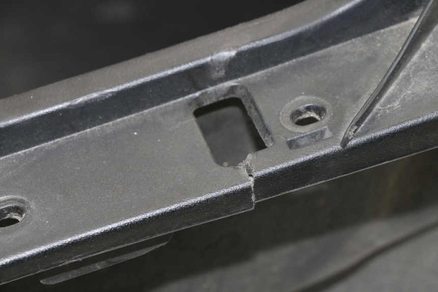 photo de COFFRE SELLE DAELIM S2 FI 125 (2008 - 2017)