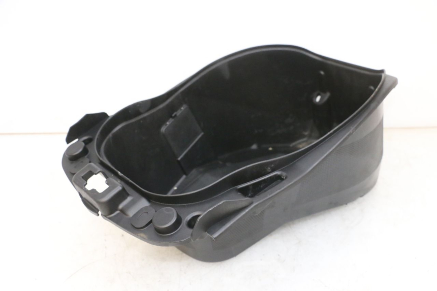 photo de COFFRE SELLE PEUGEOT DJANGO 4T 50 (2014 - 2019) - Zoom état d’usage