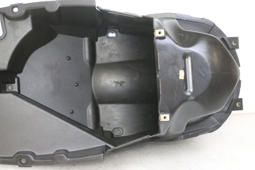 photo de COFFRE SELLE PEUGEOT ELYSTAR 125 (2002 - 2007)