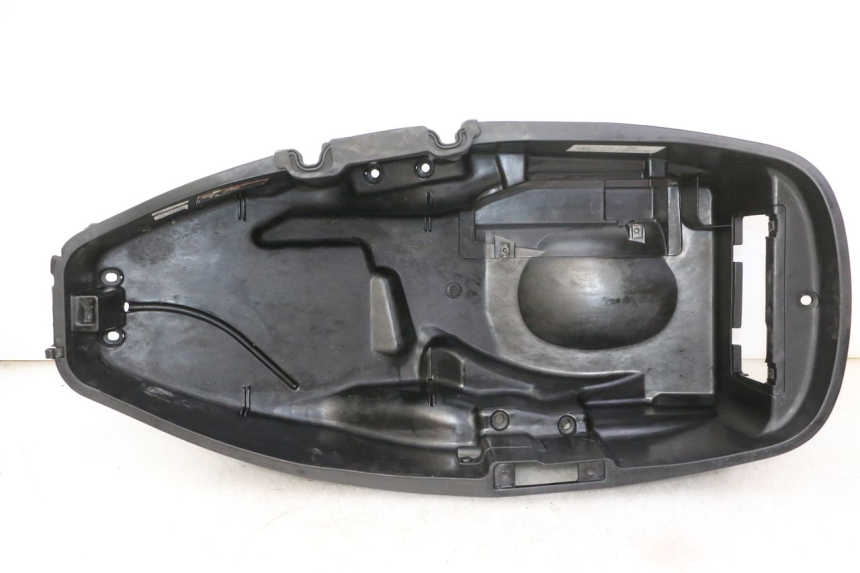 photo de COFFRE SELLE HONDA FES S-WING SWING ABS 125 (2007 - 2015)