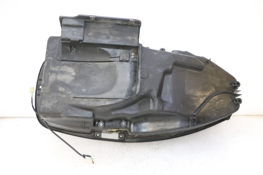 photo de COFFRE SELLE HONDA FES S-WING SWING ABS 125 (2007 - 2015)