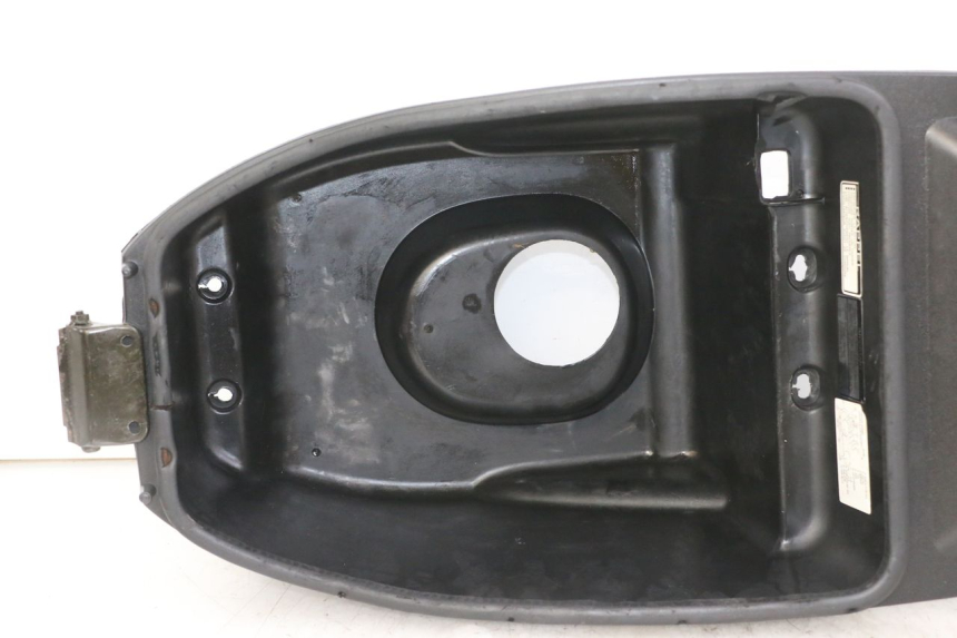 photo de COFFRE SELLE SYM FIDDLE 125 (2008 - 2010)