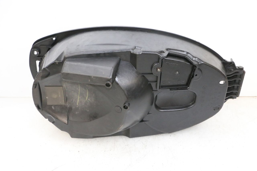 photo de COFFRE SELLE MBK FLAME X 125 (2007 - 2016) - Gros plan technique