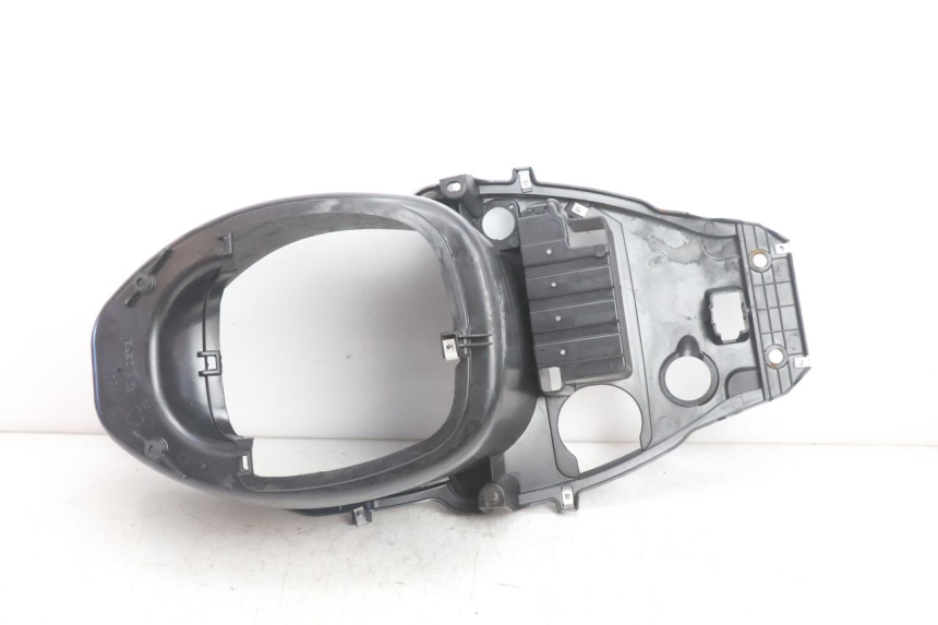 photo de COFFRE SELLE PIAGGIO FLY 2T 50 (2004 - 2017) - Détails caractéristiques