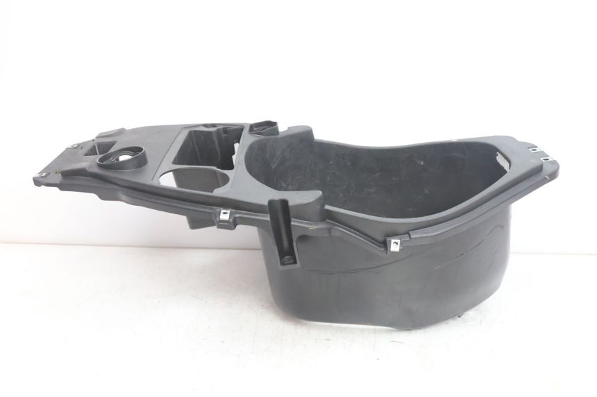 photo de COFFRE SELLE PIAGGIO FLY 2T 50 (2004 - 2017) - Vue d’ensemble