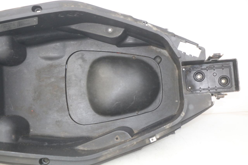 photo de COFFRE SELLE GILERA NEXUS 125 (2007 - 2009)