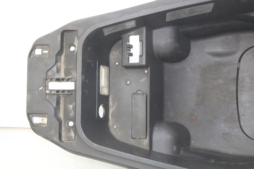 photo de COFFRE SELLE GILERA NEXUS 125 (2007 - 2009)