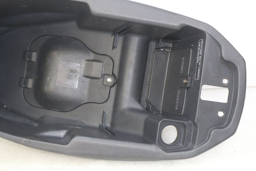 photo de COFFRE SELLE HONDA BALI EX 100 (1996 - 2000)