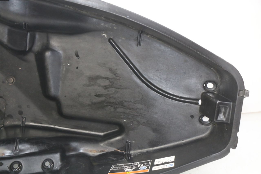 photo de COFFRE SELLE HONDA FES S-WING SWING ABS 125 (2007 - 2015)