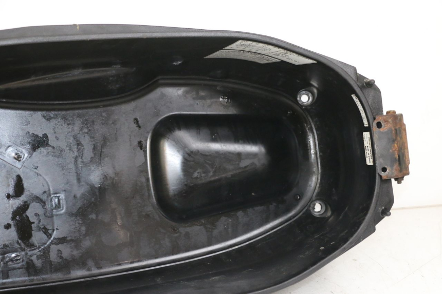 photo de COFFRE SELLE HONDA NHX LEAD 110 (2008 - 2010)